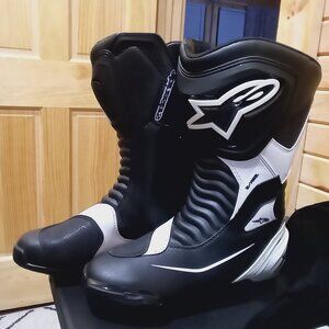 *NEW* AlpineStars Motorcycle Boots
